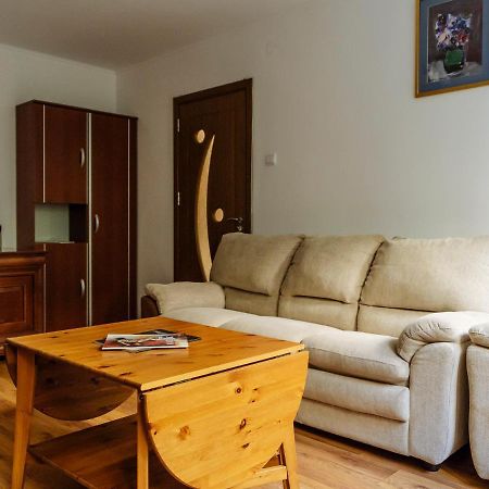 בוקרשט Old Town Historic Apartment With Backyard Mini Park מראה חיצוני תמונה